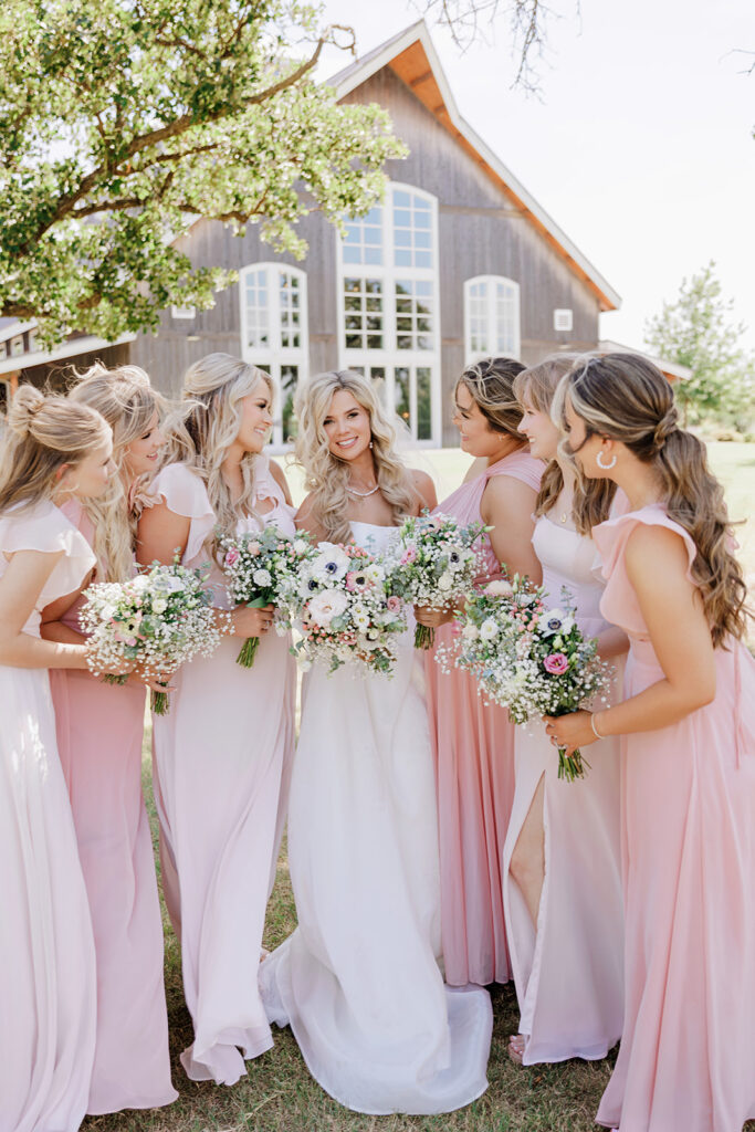 Oklahoma City wedding bride with bridesmaids