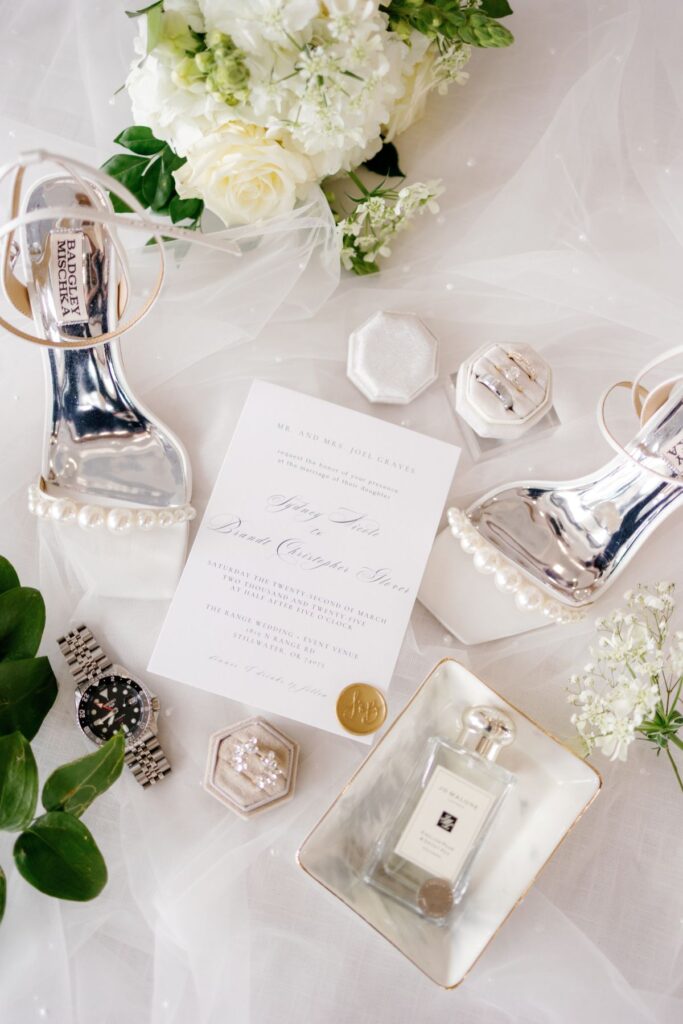 wedding photo checklist | Details shot | detail flatlay 