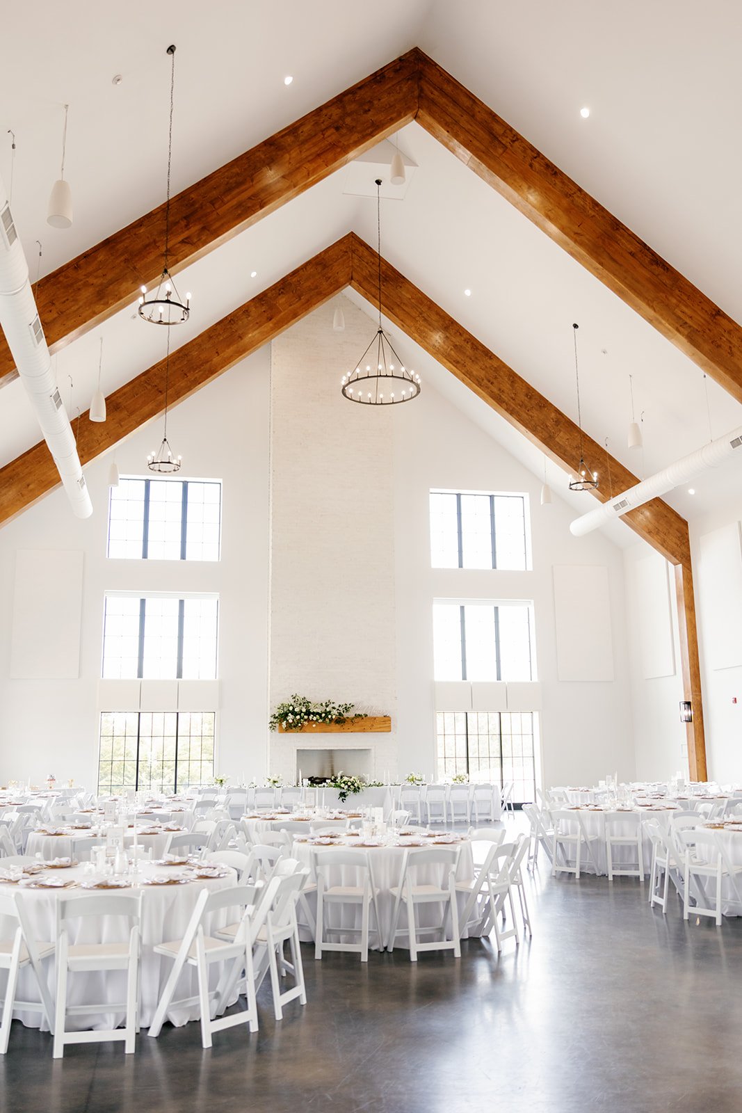 the wedding reception at the range an oklahoma city wedding venue