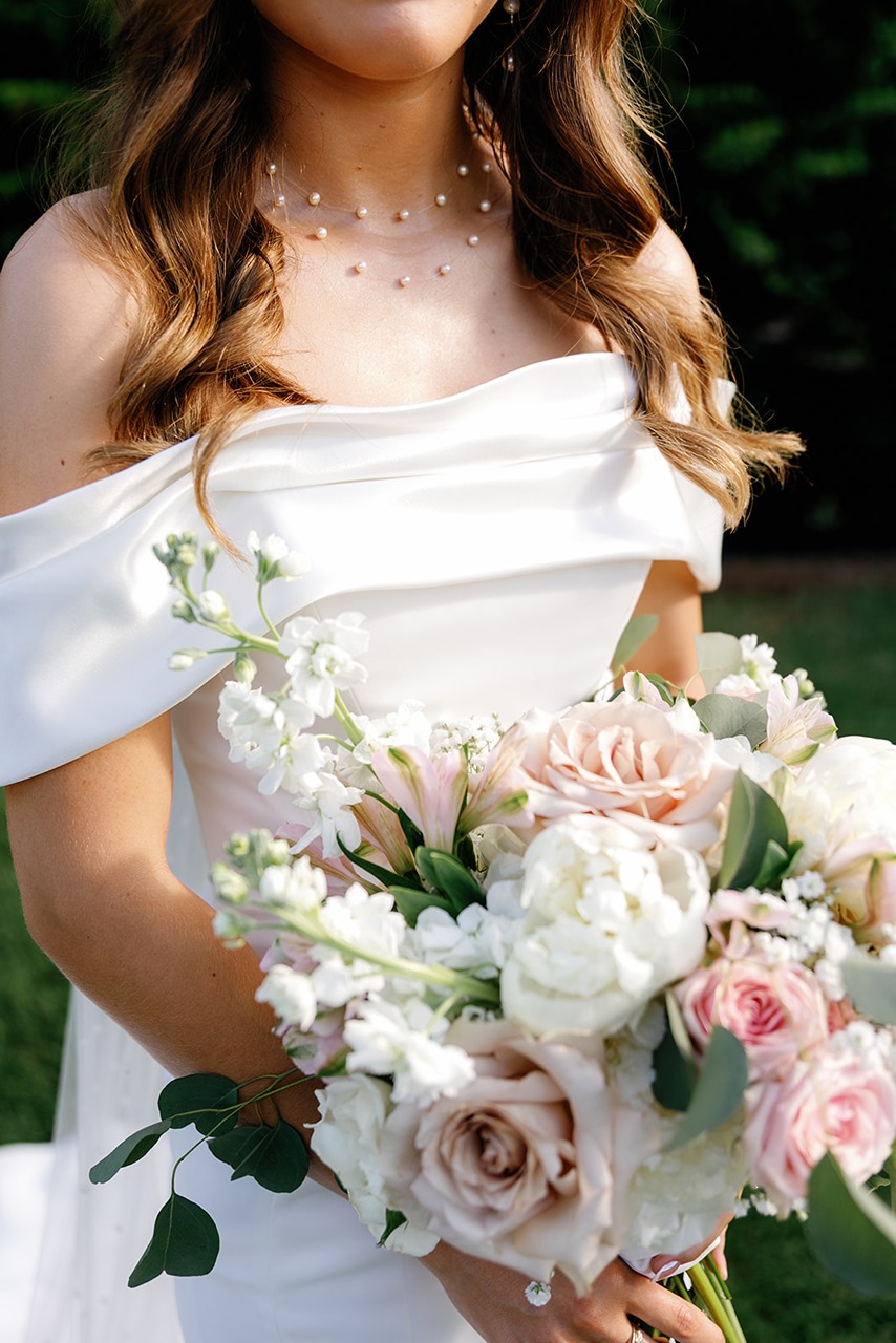 Fountain Florals and event an Oklahoma city florist bridal bouquet
