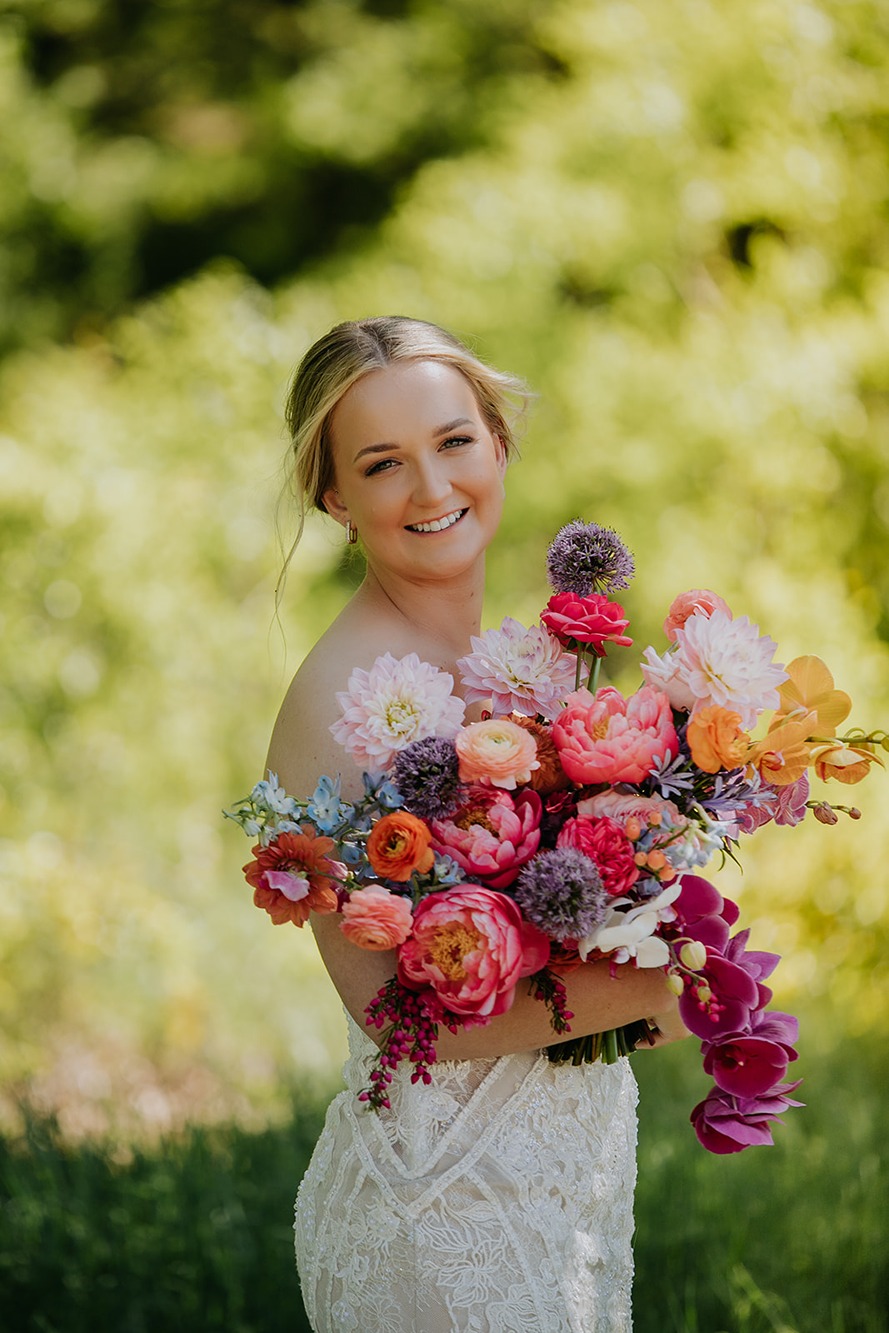 ribbons and blooms an okc wedding florist bridal bouquet