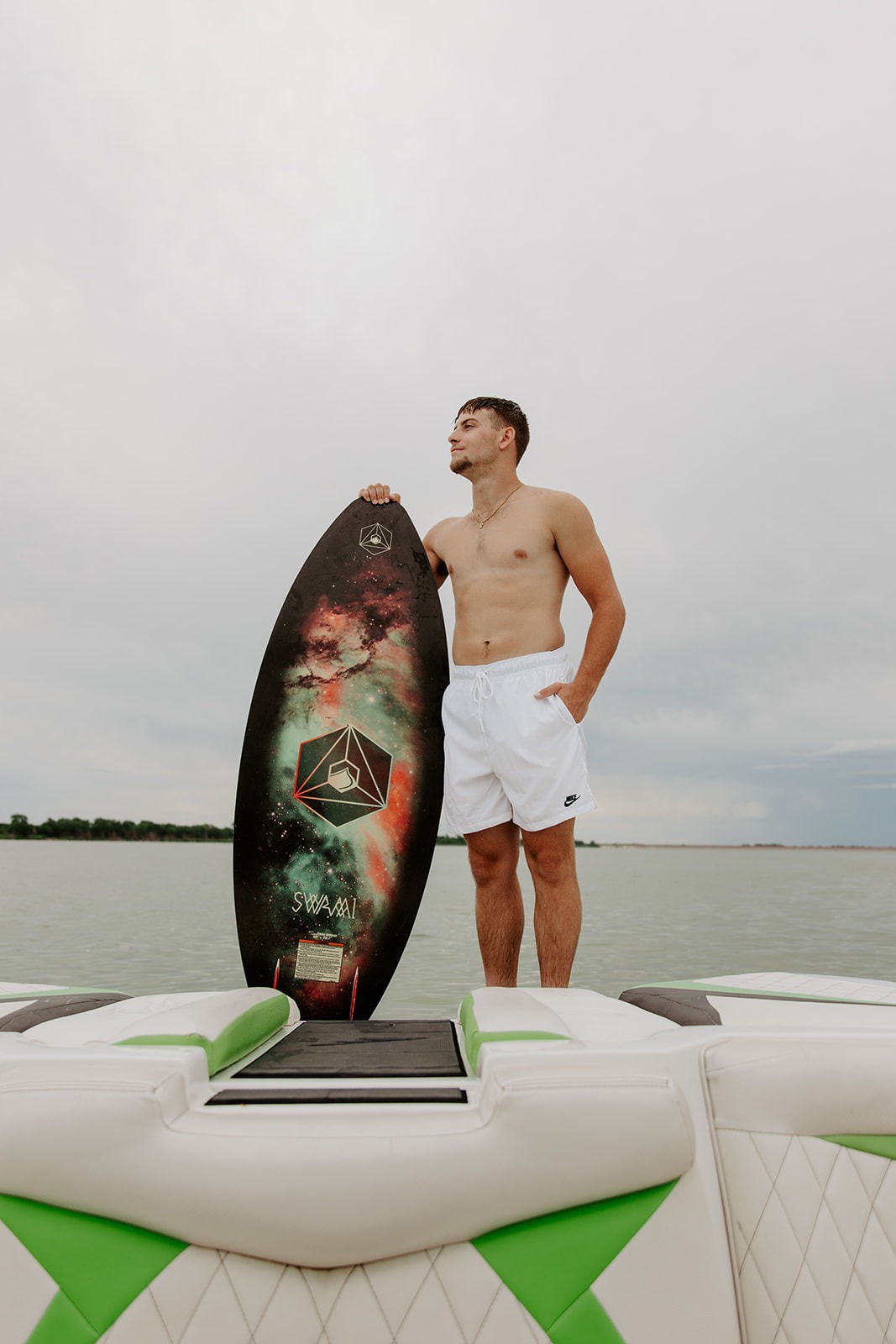 unique outfits for senior pictures for guys